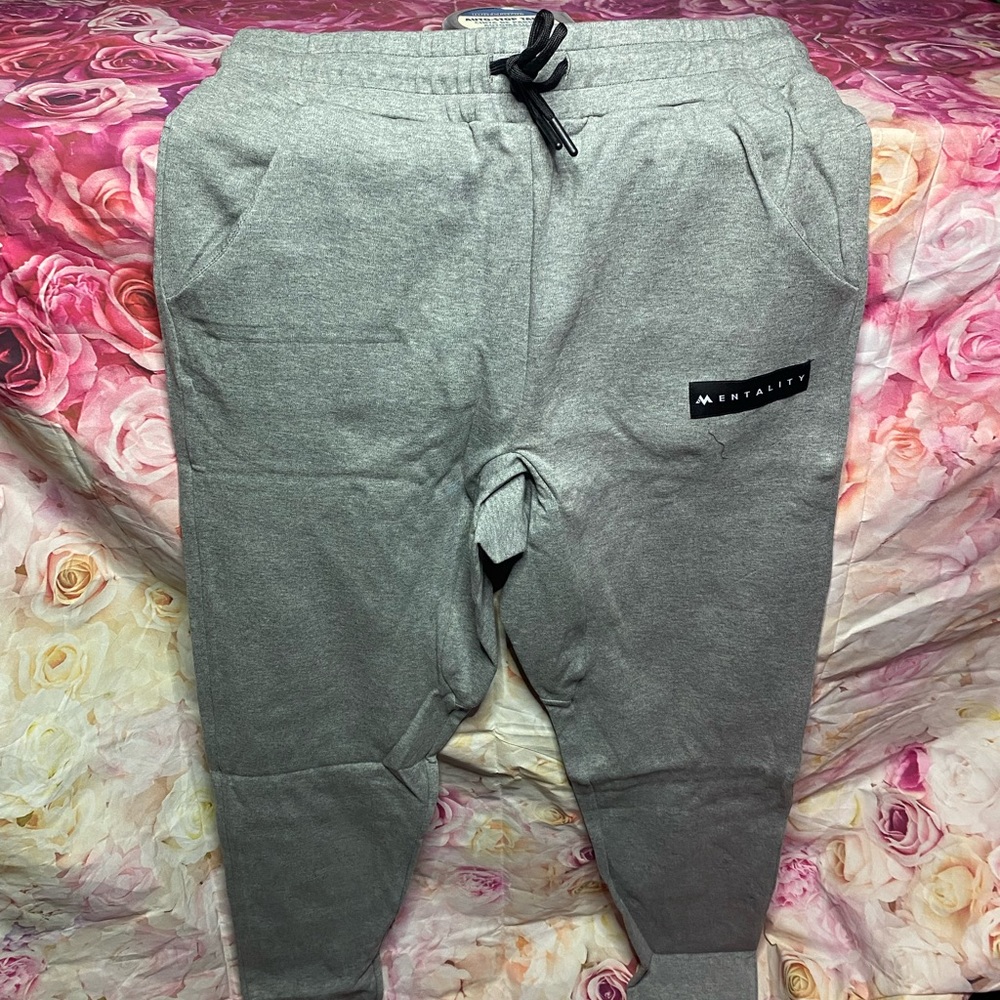 Mens mentality grey / black joggers